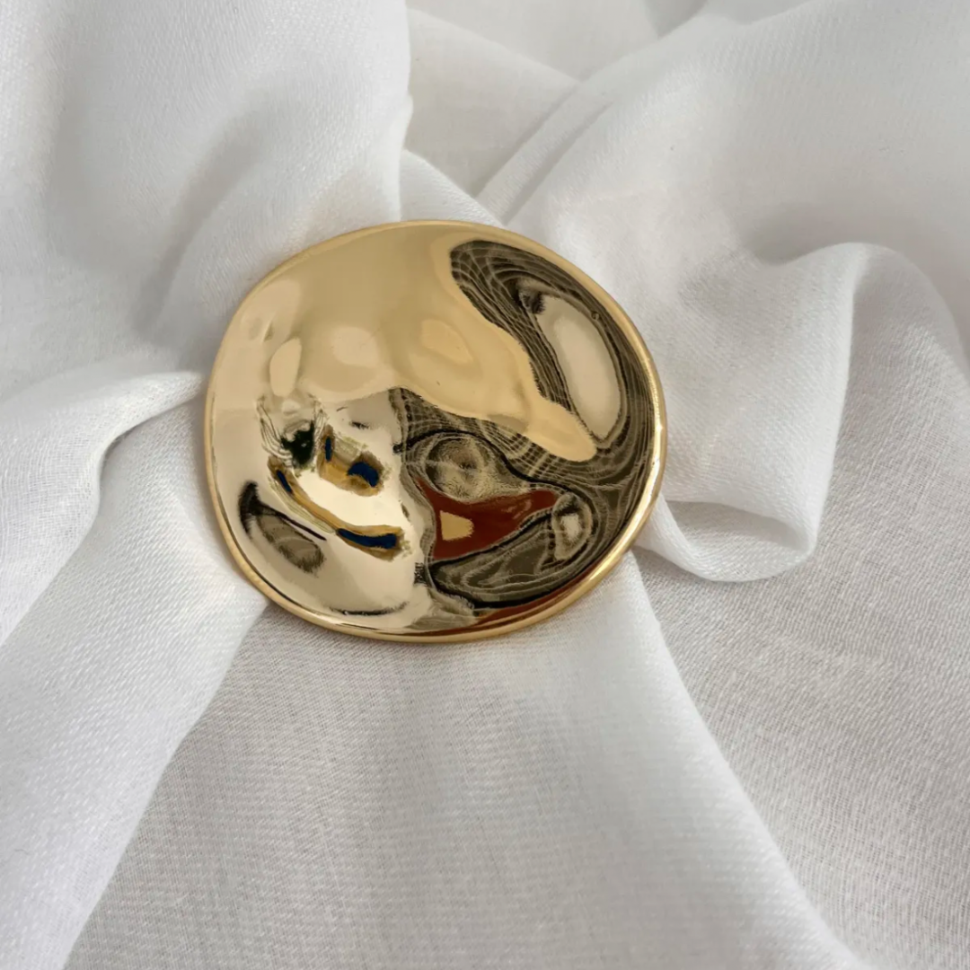 Broche Dorée Effet Miroir Forme Galet