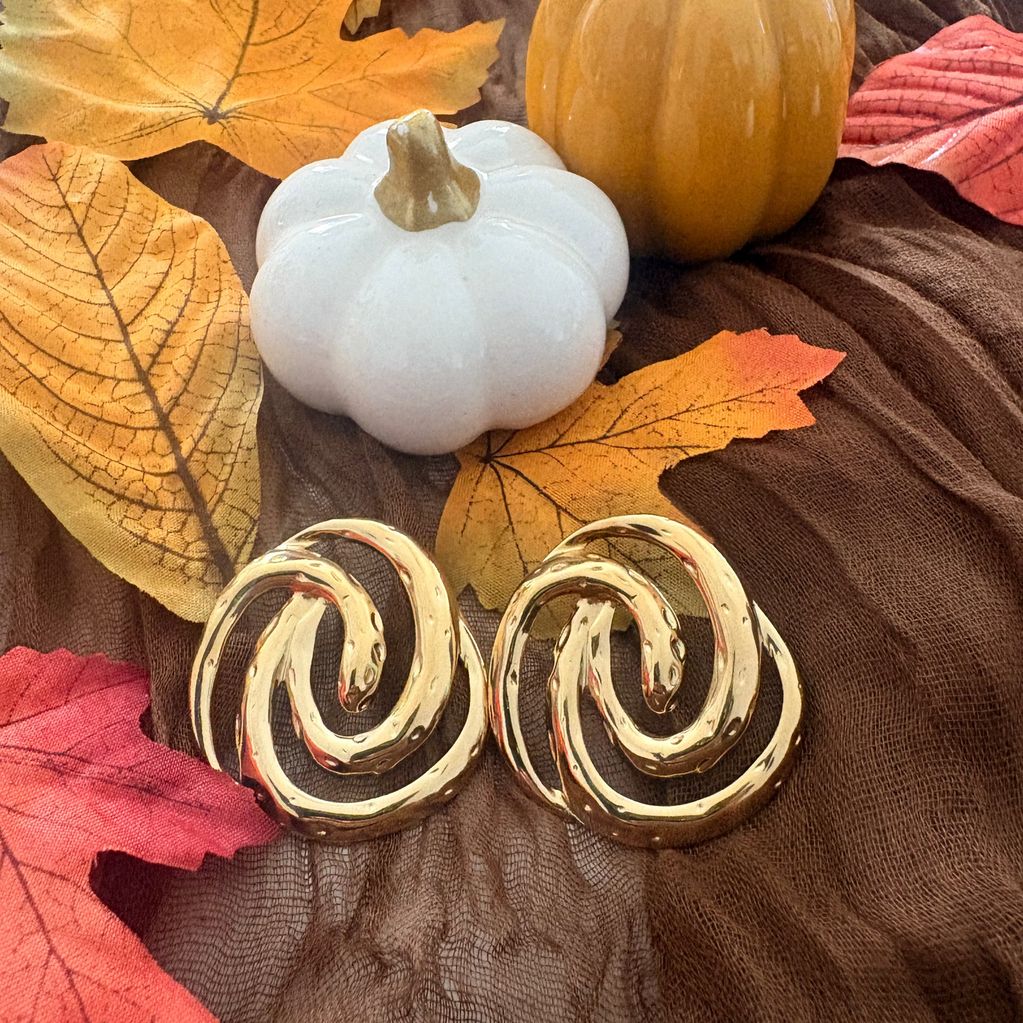 Boucles d’oreilles Sienna – Spirales dorées en acier inoxydable