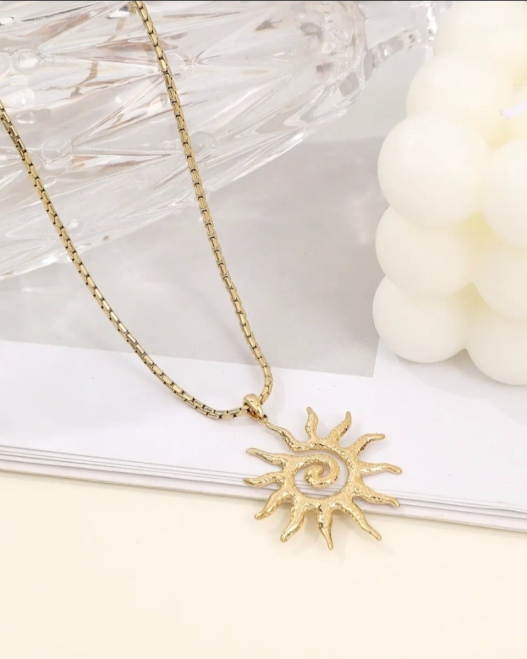 Collier Rosabel