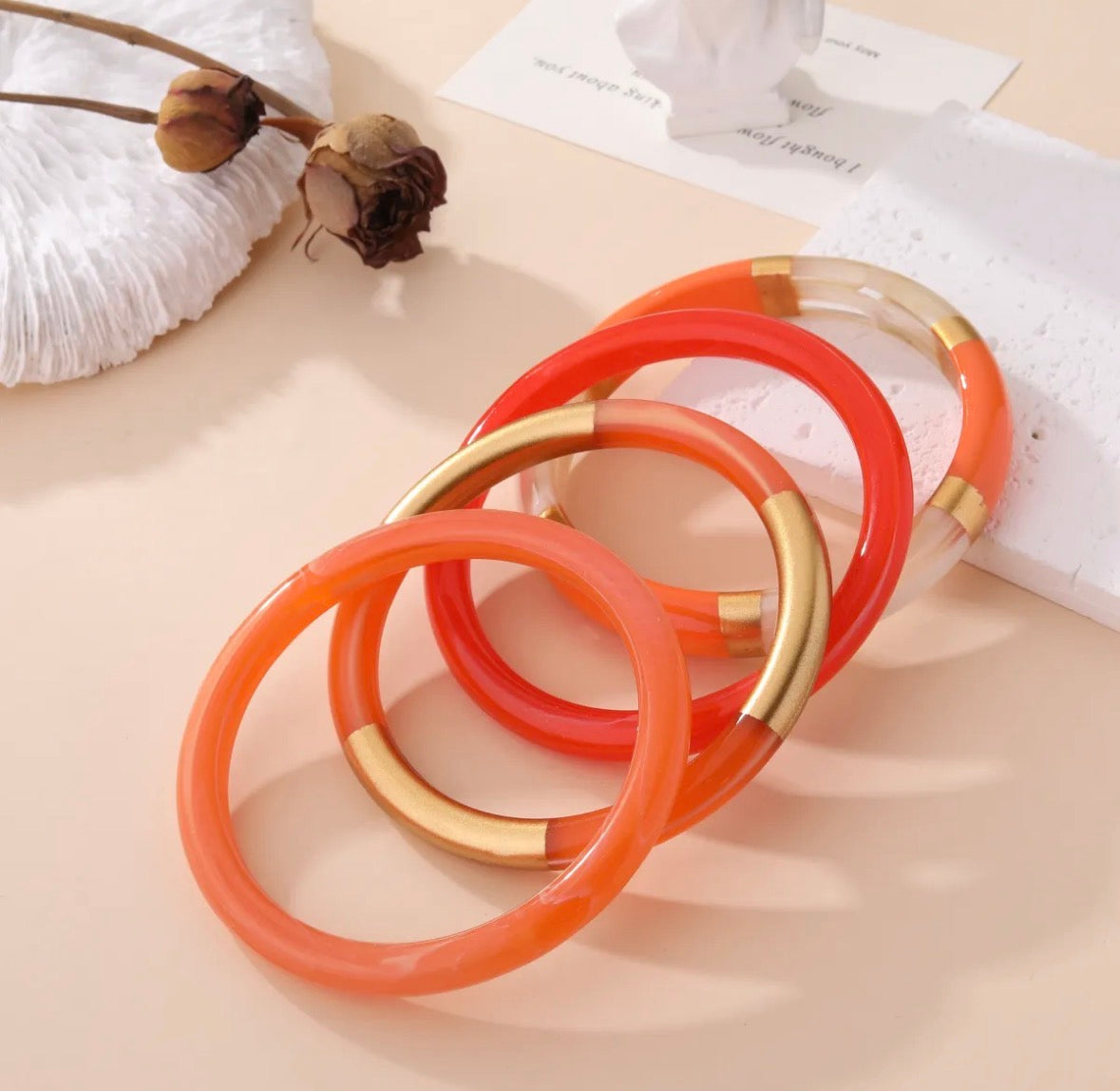 Lot de 4 bracelets en résine