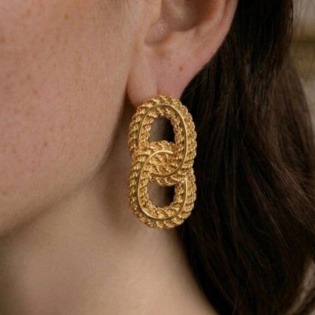 Boucles d’oreilles en acier inoxydable doré – Maillons Entrelacés